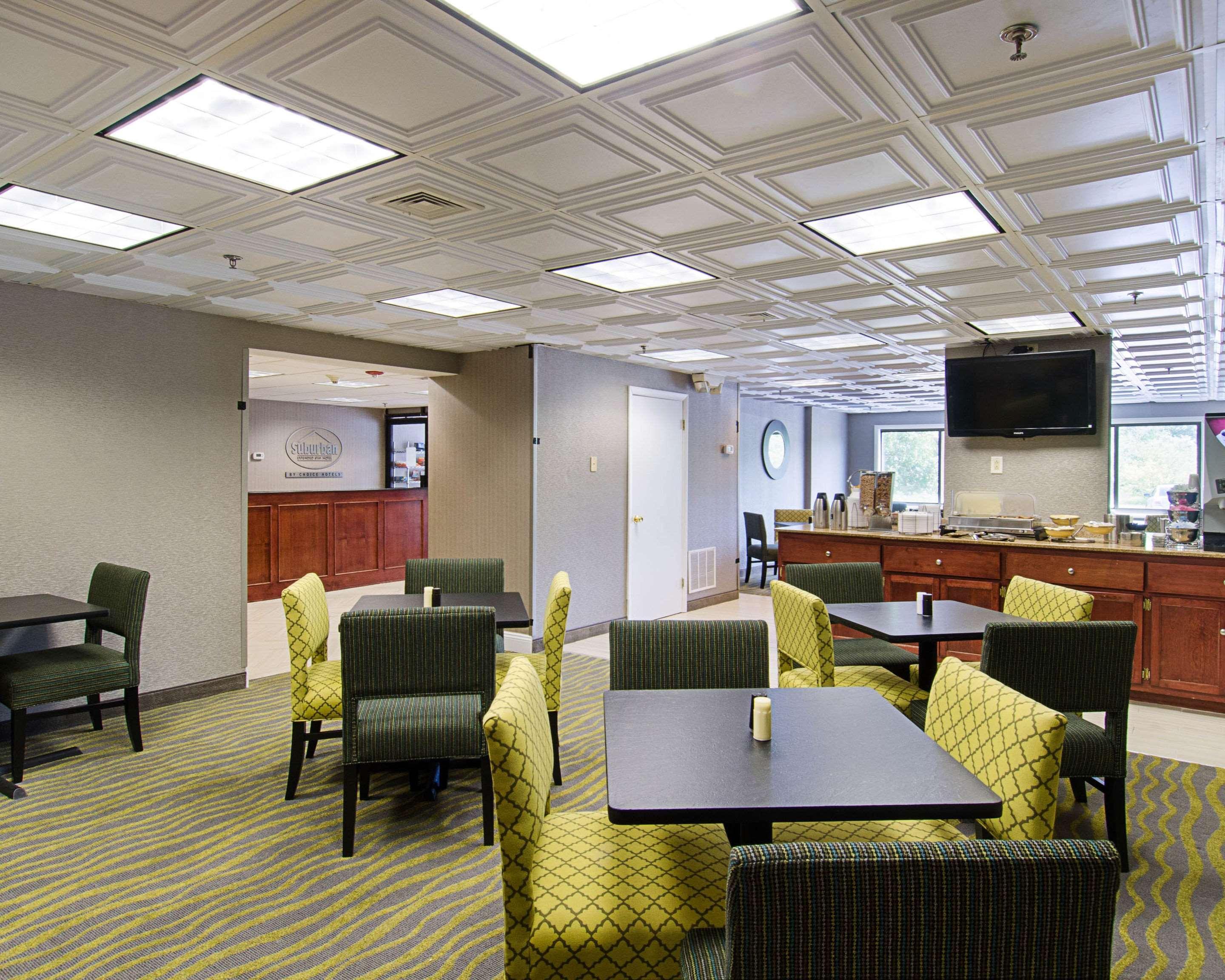 Quality Inn & Suites Worcester Exteriör bild
