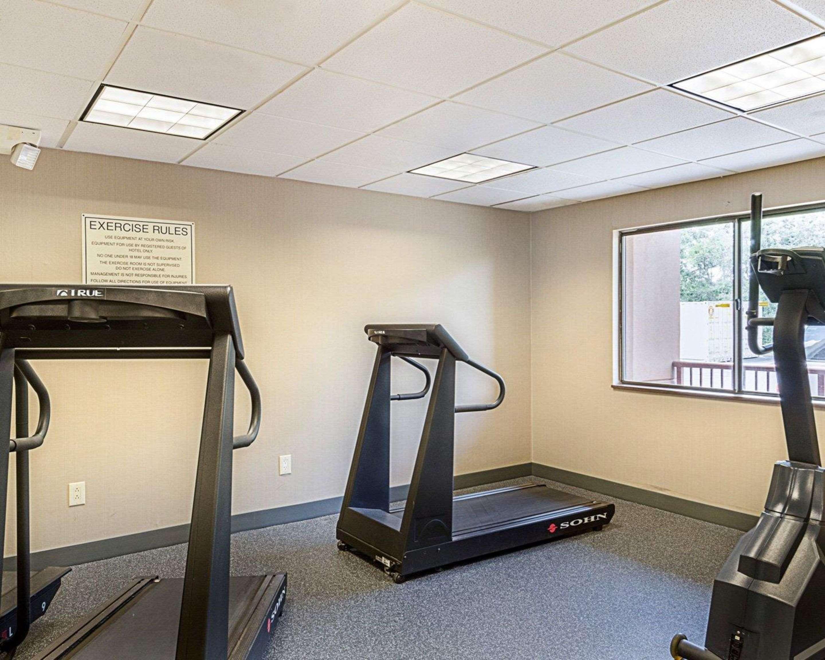 Quality Inn & Suites Worcester Exteriör bild